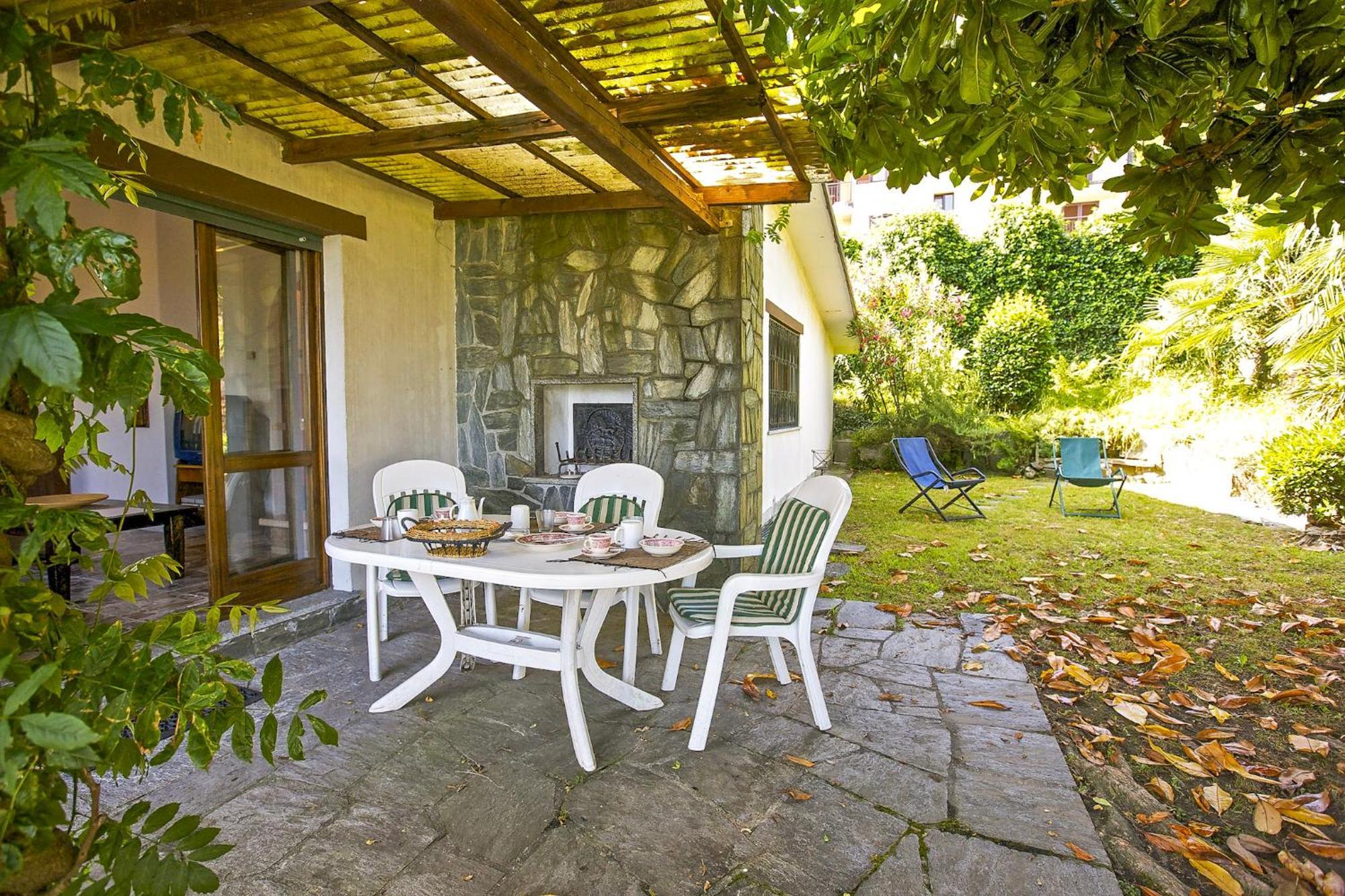 Villa Casa La Campanella à Germignaga Extérieur photo